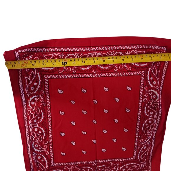 Vintage Bandana Scarf Hanky Red Paisley Cotton By Paris 20" X 18" Western Style - Picture 4 of 5